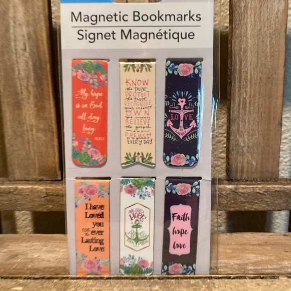 Religious Magnetic Bookmarks S/6, Faith Hope Love Bookmark Love Is My Anchor - Picture 2 of 8